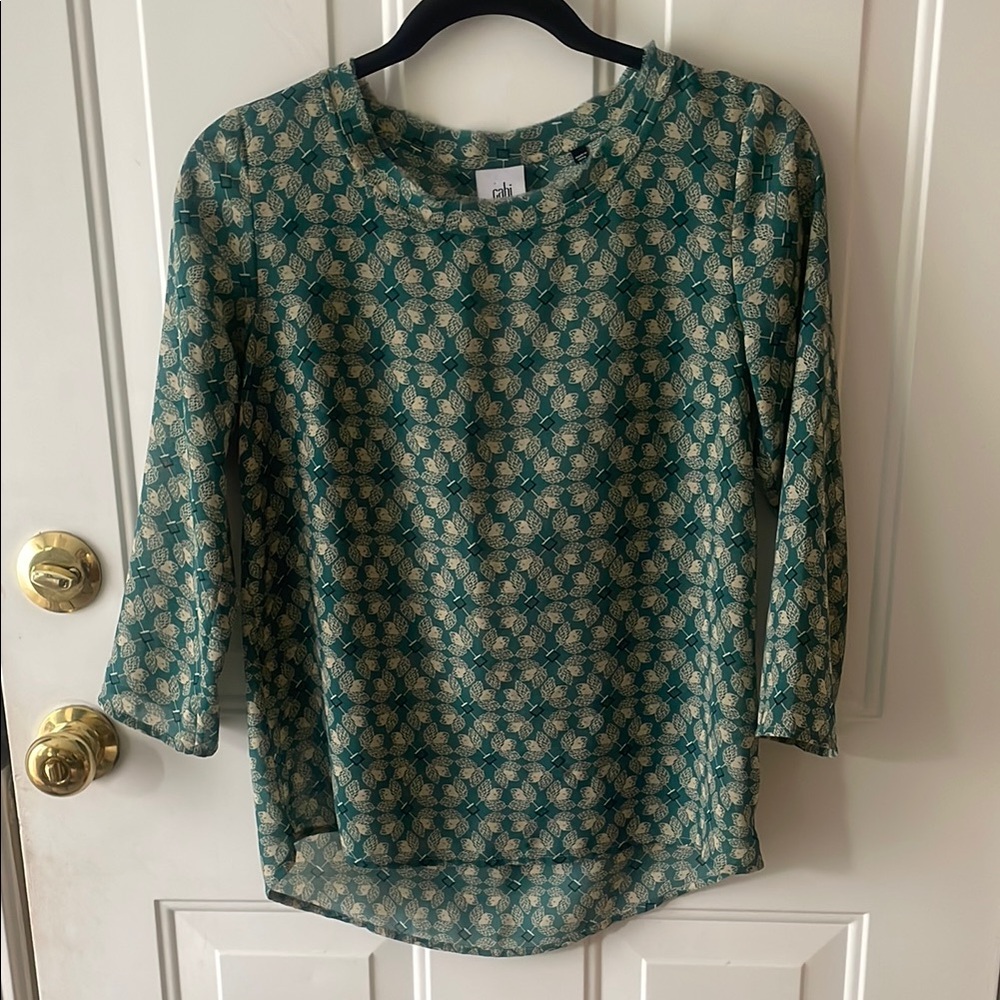 CAbi Green Boxy 3/4 Sleeve Blouse